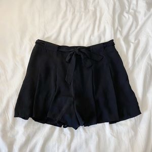 Aritzia Sunday Best Westley Shorts